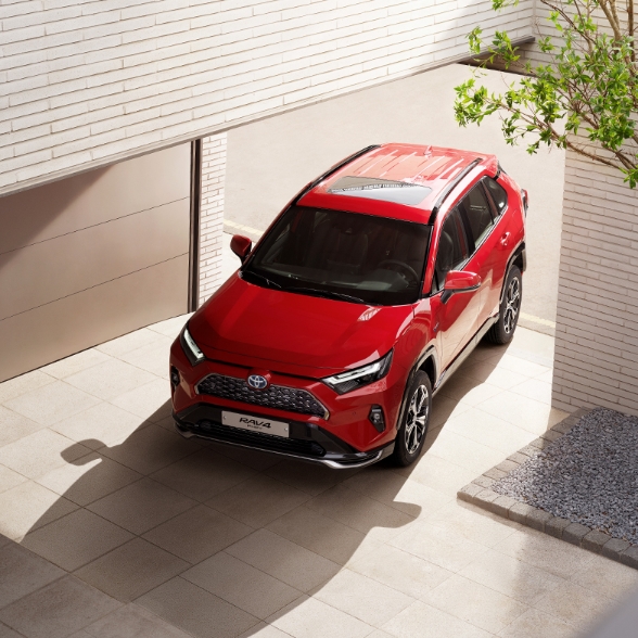 models-rav4-phev-gallery